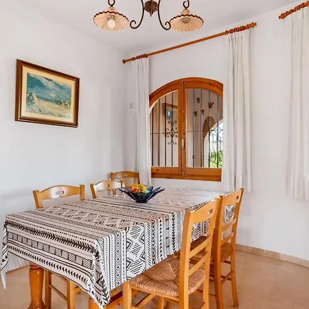 Cruz - Plusholidays Calpe