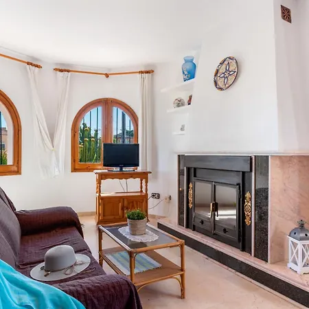 Cruz - Plusholidays Calpe